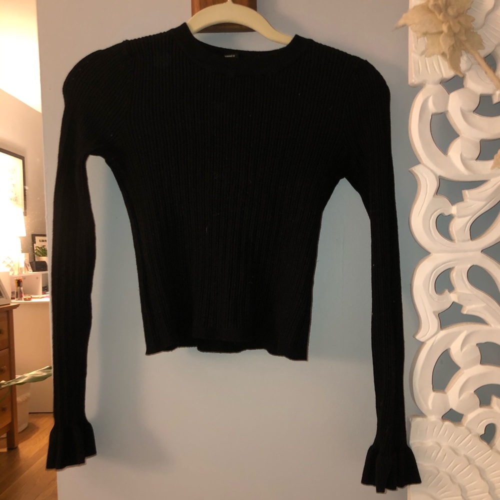 Black crop top sweater